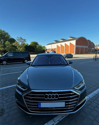 Audi A8 cena 272656 przebieg: 39500, rok produkcji 2021 z Łódź małe 562